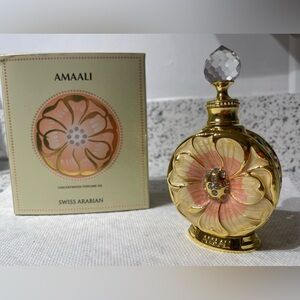 Swiss Arabian Amaali Perfume Oil
15mil